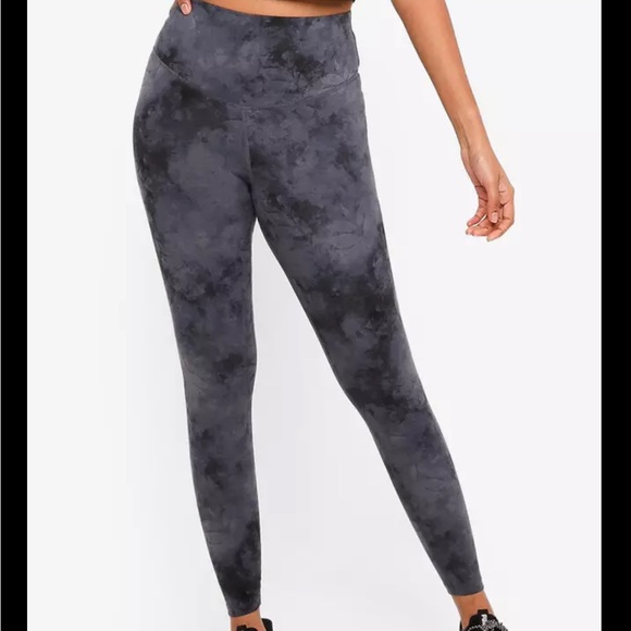 Old Navy Powerchill 7/8 Ankle Extra High Rise Gray Tie Dye NWT Leggings - Picture 1 of 5